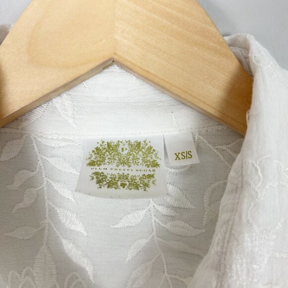 Plum Pretty Sugar Ivory Embroidered Sleep Shirt Floral Boho Size XS/S Women's - Picture 4 of 4